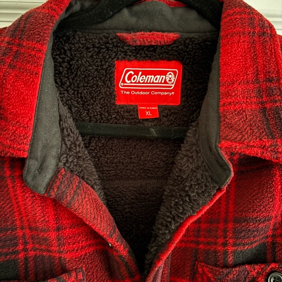 🟢COLEMAN. Red and black plaid fleece. Size XL - Picture 2 of 2